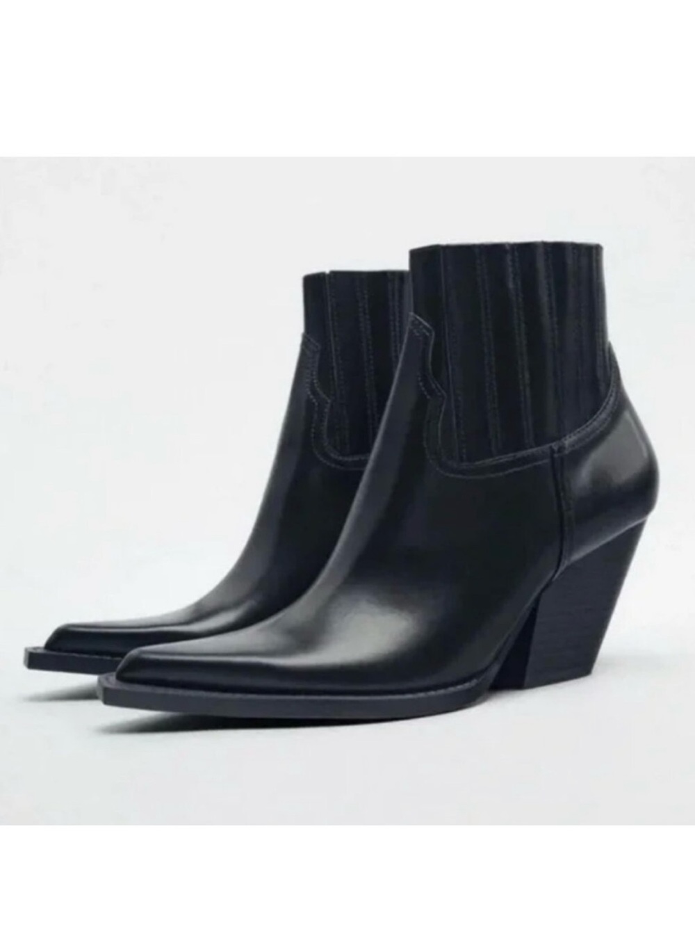 Zara Women's Black Leather Pointed Ankle Boots - Sleek Western Heel 6.5i